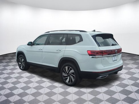 New 2025 Volkswagen Atlas SE image 3