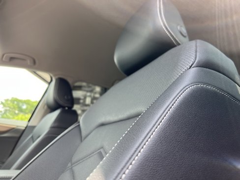 Used 2025 Volkswagen Atlas SE image 22