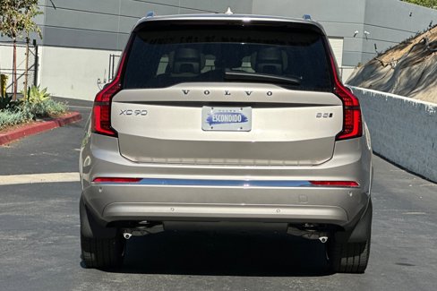 New 2026 Volvo XC90 B5 Plus image 6