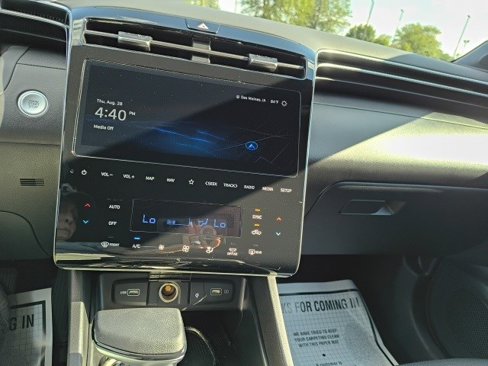 Used 2024 Hyundai Santa Cruz SEL w/ Activity Package image 24