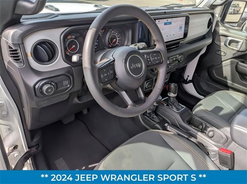 Used 2024 Jeep Wrangler Sport S image 14