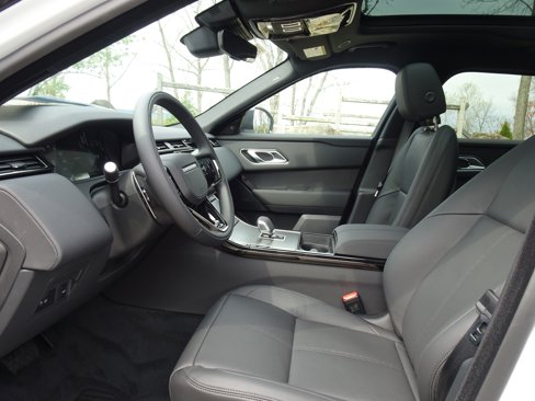 New 2026 Land Rover Range Rover Velar S image 2