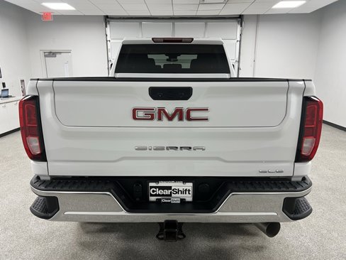 Used 2024 GMC Sierra 3500 SLE w/ SLE Convenience Package image 11