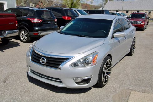 Used 2014 Nissan Altima 2.5 S image 2