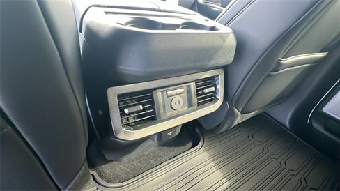 New 2026 Ford F250 Platinum image 18