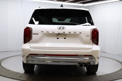 Used 2024 Hyundai Palisade Calligraphy image 6