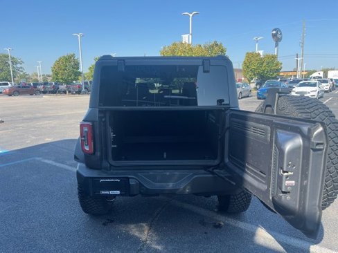 Certified 2024 Ford Bronco Wildtrak image 8
