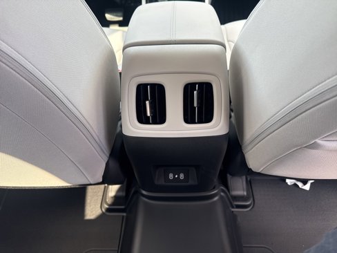 New 2025 Hyundai Tucson SEL image 16