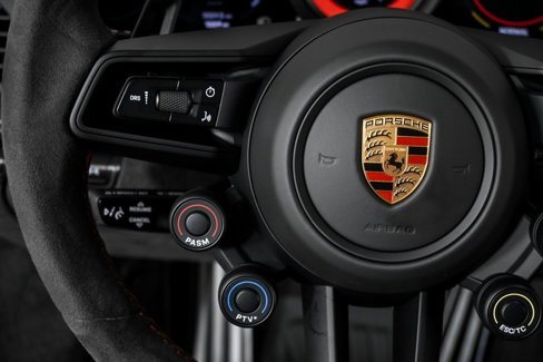 Used 2025 Porsche 911 GT3 RS w/ Weissach Package image 10