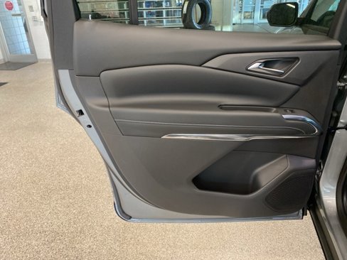 New 2026 Chevrolet Traverse LT w/ LPO, Floor Liner Package image 29