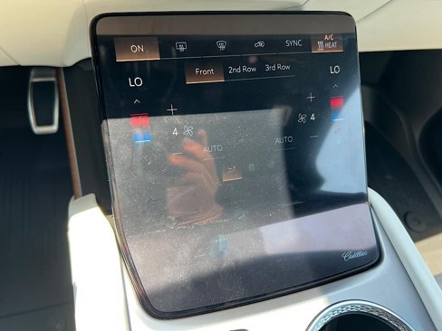 New 2026 Cadillac Vistiq Sport w/ LPO, Floor Liner Package image 23