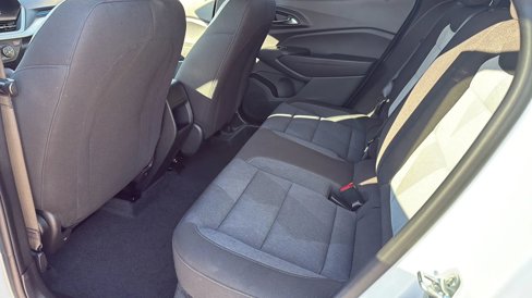 Used 2025 Chevrolet Trax LS image 10