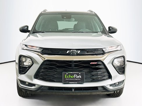 Used 2023 Chevrolet TrailBlazer RS w/ Convenience Package image 2