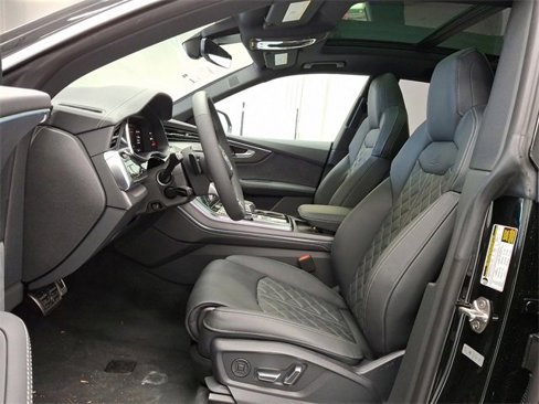 New 2025 Audi SQ8 Premium Plus image 9
