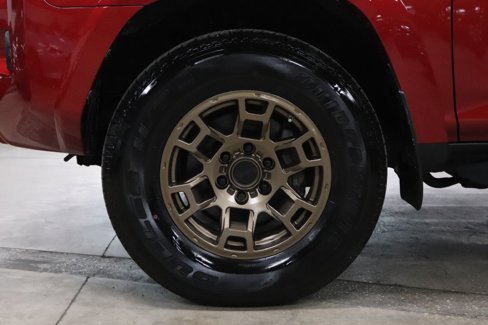 Used 2023 Toyota 4Runner 40th Anniversary SE image 38