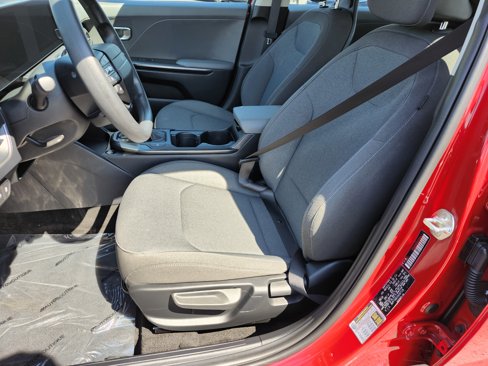 Used 2025 Kia K4 LXS image 16