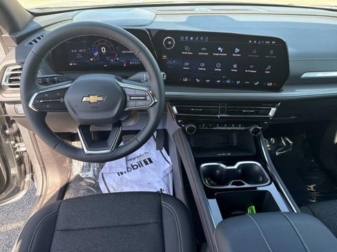 New 2026 Chevrolet Traverse LT image 11