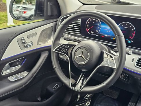 Certified 2024 Mercedes-Benz GLE 350 4MATIC w/ AMG Line Exterior image 30