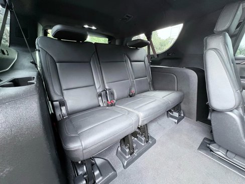 Used 2021 Chevrolet Suburban Z71 image 21