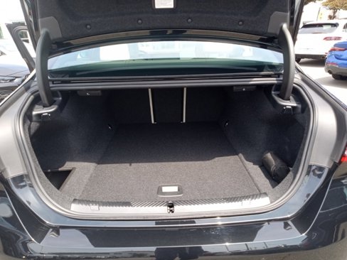 Used 2024 BMW i5 eDrive40i w/ Premium Package image 22
