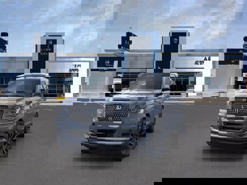 New 2023 Lincoln Navigator Reserve image 2