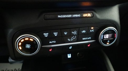 Used 2020 Ford Escape SEL image 17