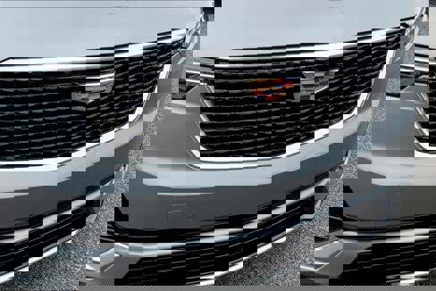 Used 2025 Cadillac XT6 Premium Luxury w/ LPO, Floor Liner Package image 30