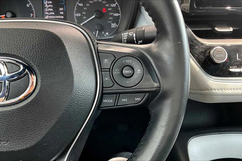 Used 2023 Toyota Corolla SE image 46