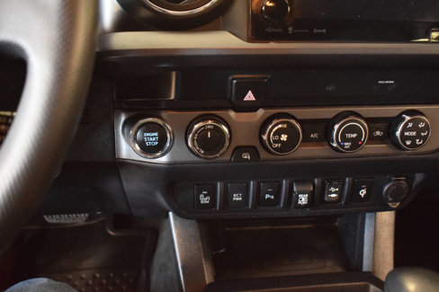 Used 2019 Toyota Tacoma TRD Off-Road w/ Technology Package image 59