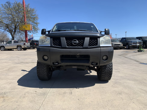 Used 2004 Nissan Titan SE w/ (Bed) Utility Bed Pkg image 2