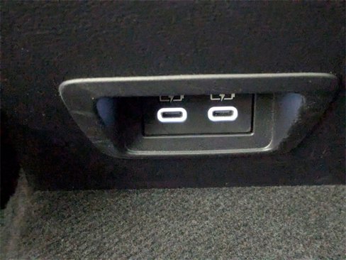 Used 2024 Toyota Corolla Cross LE image 24