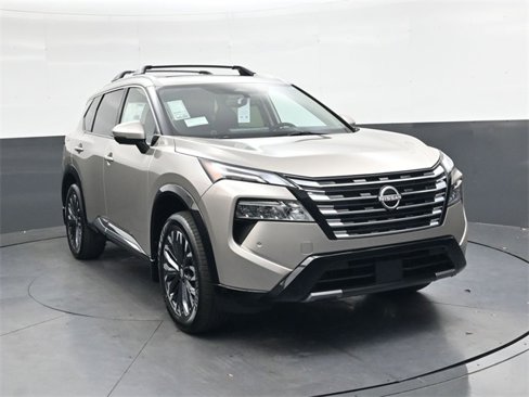 New 2026 Nissan Rogue Platinum image 2