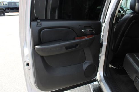 Used 2011 Chevrolet Silverado 2500 LTZ w/ LTZ Plus Package image 33