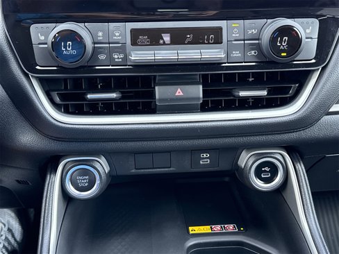 Used 2024 Toyota Grand Highlander XLE image 26