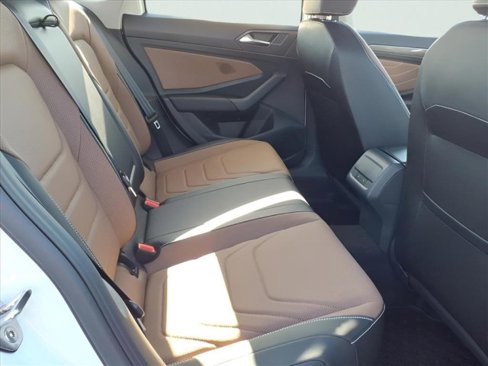 New 2026 Volkswagen Jetta SEL image 9