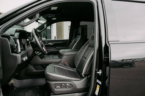 Used 2024 GMC Sierra 2500 AT4X image 15