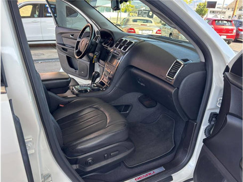 Used 2012 GMC Acadia Denali image 23