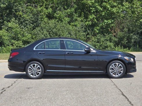Used 2018 Mercedes-Benz C 300 4MATIC Sedan image 16