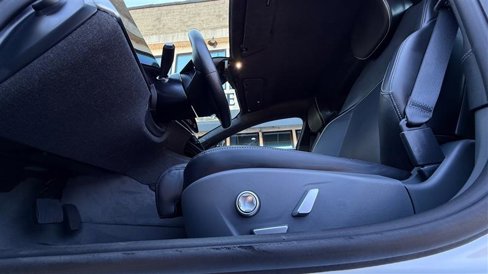 Used 2024 Lucid Air Touring image 11