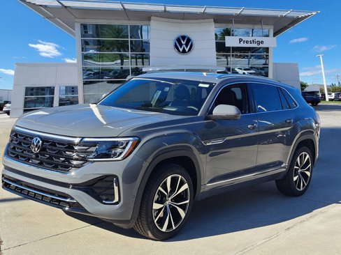 New 2026 Volkswagen Atlas Cross Sport SEL Premium R-Line image 2