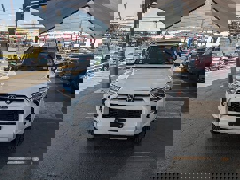 Used 2024 Toyota 4Runner SR5 image 2