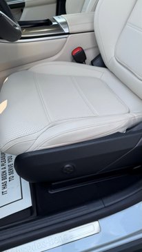 Used 2025 Mercedes-Benz GLC 350e 4MATIC image 16