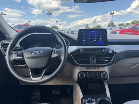 Certified 2022 Ford Escape SE image 23