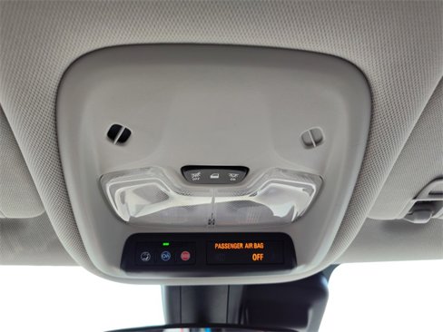 Used 2025 Chevrolet TrailBlazer LT image 27