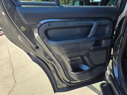 New 2025 Land Rover Defender 110 image 18