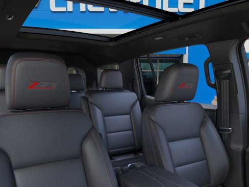 New 2026 Chevrolet Traverse Z71 w/ Enhanced Driving Package image 24