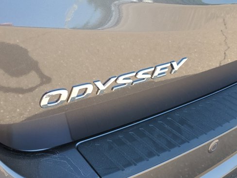 New 2026 Honda Odyssey Elite image 6