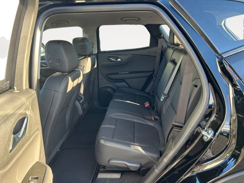 New 2025 Chevrolet Blazer LT w/ Sound & Technology Package image 11