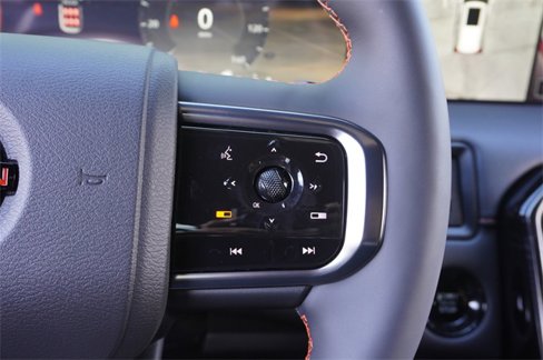 New 2025 Nissan Armada PRO-4X w/ Pro-4X Premium Package image 9