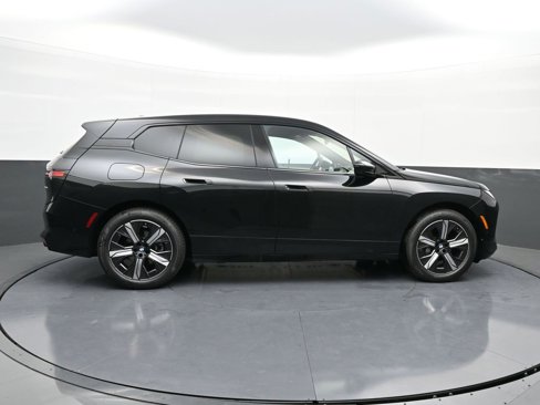 New 2026 BMW iX xDrive45 image 8